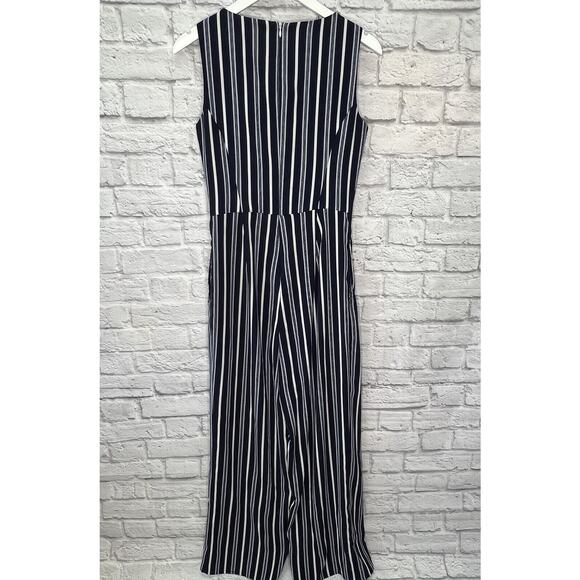 Tahari Navy Blue Striped Jumpsuit Size 4 Sleeveless Pockets Wide-Leg - Picture 6 of 7